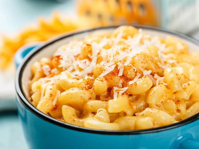 Mac ‘n’ Cheese is the ideal comforting food if your favourite foods are pasta and cheese. For a hit of spice, add sriracha.
