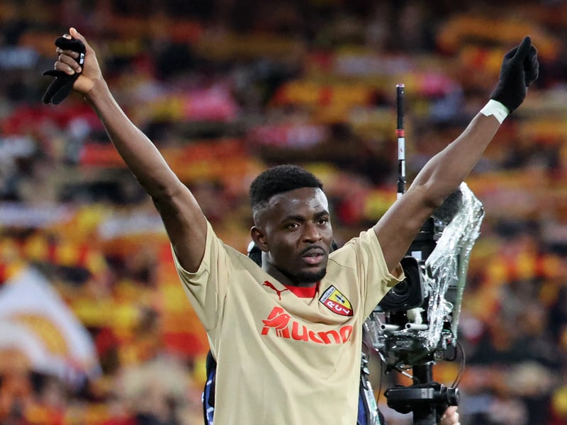 Sunderland are taking a cautious approach with Abdul Samed following a muscle injury. Could make his debut next week instead. 