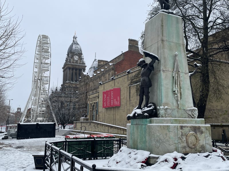 The city's war memorial was also wrapped in frost.