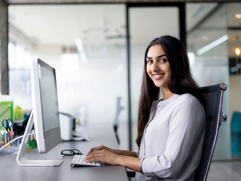 In fourth place is a full stack developer whose average wage stands at £53,100. Similar to a back-end developer, London is the highest paying area with Cambridge following suit, but Reading is the third-highest paying area with an average wage of £55,113 presently. 