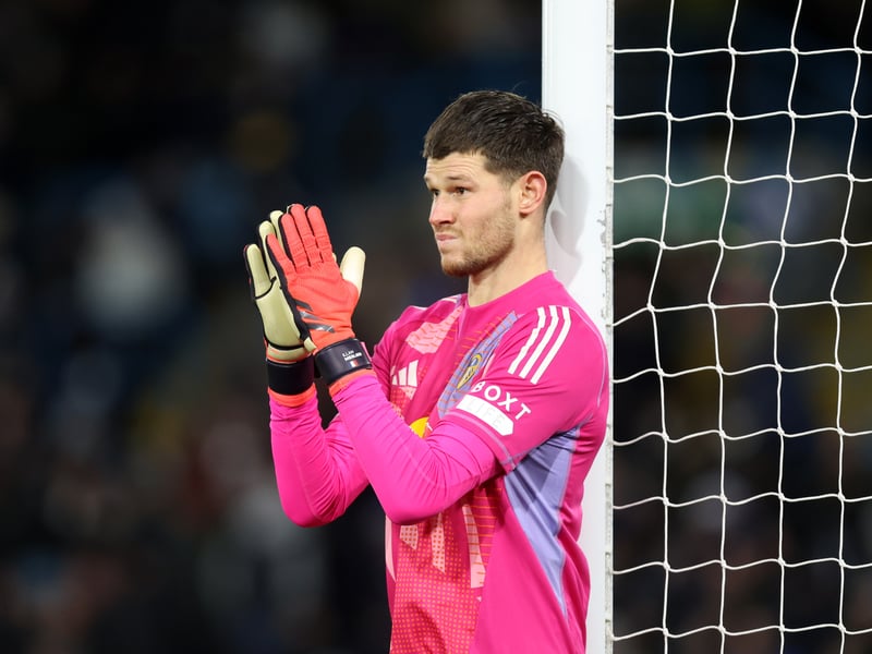 Defensive organisation, not goalkeeping, was to blame for the Baggies goal. Solid for the shots he had to save. Kicking was fine.