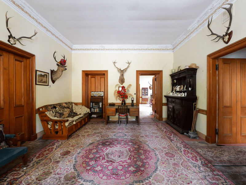 Achnashellach Lodge will have an opening bid of just under £300,000 when it comes up for auction next month.