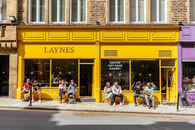 One person said: "I have visited this independent café on several occasions prior to catching a train. The food is always great, freshly made and delicious. Coffee is top quality and the service is really fast and friendly. A great menu at reasonable prices. So much better than surrounding chains. Definitely worth a visit."