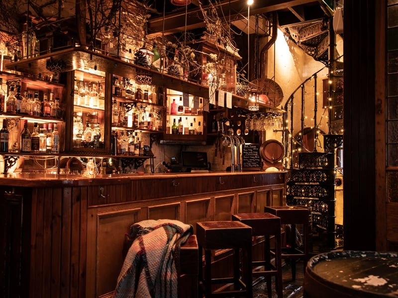 The Wee Whisky bar