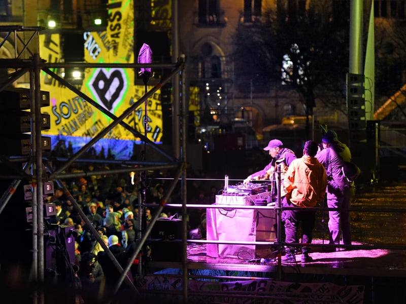 RISE involved a music and lights show spread over two stages, including DJs, rappers, aerial performers and acrobatics as well as a community choir and the Airedale Symphony Orchestra perched high in an overlooking building.