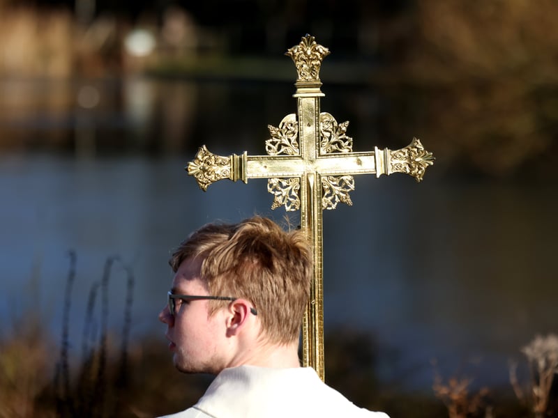 The procession at Baffins Pond