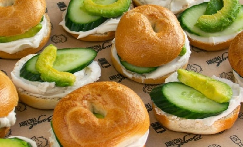 Bagel Factory is Birmingham’s top spot for a made-to-order bagel with a unique filling. Customers have praised Bagel Factory for its attentive staff, food quality and selection of choice.