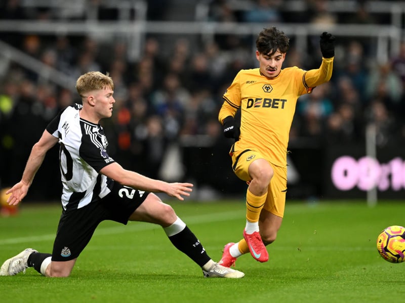 Had a few lovely touches to take the ball forward. Let one cross in down his side but otherwise been solid.
