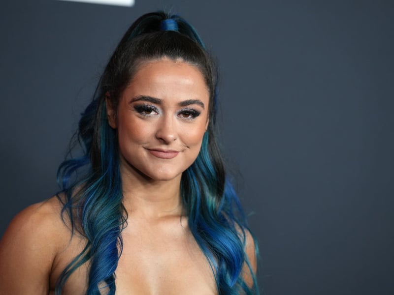 The inaugural Women’s Intercontinental Champion has had a breakout 2025. She has the "underdog" spirit that Rumble crowds love to rally behind. While she’s currently embroiled in a feud with the likes of Raquel Rodriguez and Bayley, her technical prowess makes her a legitimate threat to go the distance.