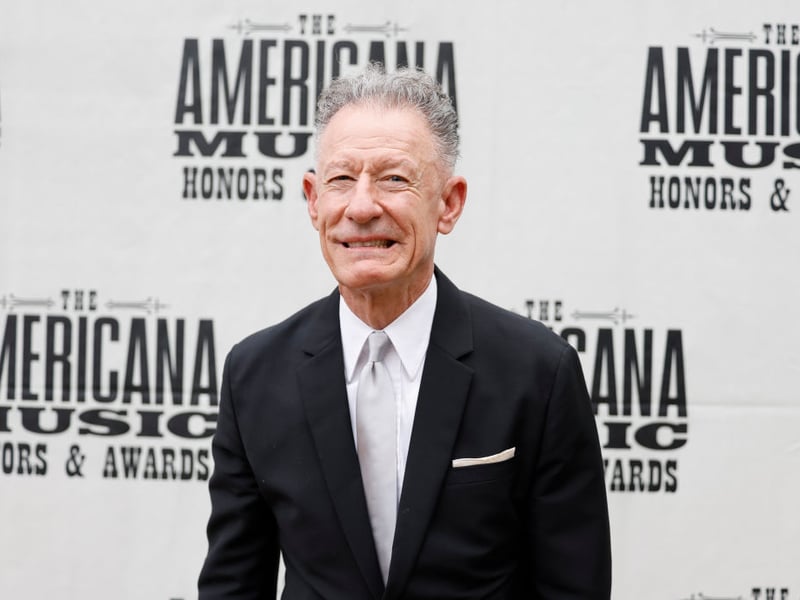 Remarkably there are still a few tickets for Lyle Lovett's concert at the Glasgow Royal Concert Hall at 7.30pm on Sunday, January 19. The country singer, and former husband of Hollywood actress Julia Roberts, has released 14 albums since his self-titled debut in 1986. He's won four Grammy Awards, the Americana Music Association's inaugural Trailblazer Award, and was named Texas State Musician. He's in town backed by his 'acoustic group' and will be supported by special guest Jon Muq.
