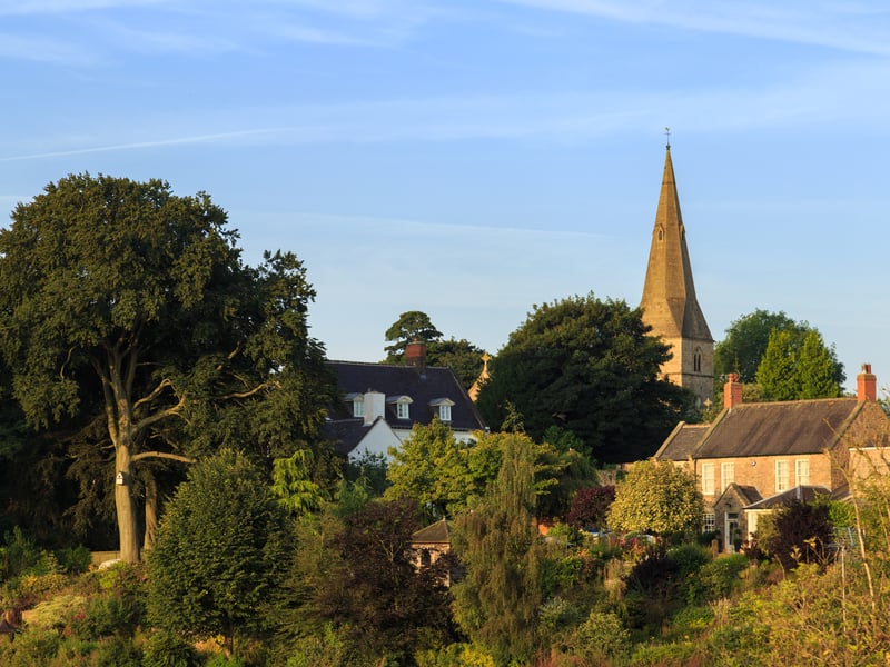 Of the 357 establishments in Ashfield, 19 (5.3%) had a food hygiene rating of two or lower.