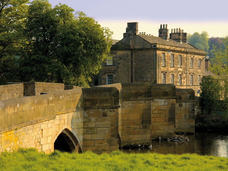 Derbyshire Dales is the worst place in the East Midlands for failed food hygiene ratings. Of the 436 establishments, 38 had a rating of two or below - that's 8.7%.