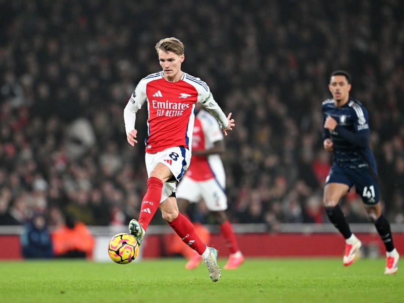 Arsenal have been consistently close to the title, finishing second in 2024/25 with a strong squad under Mikel Arteta. Their defensive solidity and attacking potential are well-established, but their lack of a clinical No. 9 (Kai Havertz with nine goals in 2024/25) has been a noted weakness. If they address this with a reliable centre-forward and a left-sided attacker to complement Bukayo Saka, as suggested by analysts, they could edge out competitors.