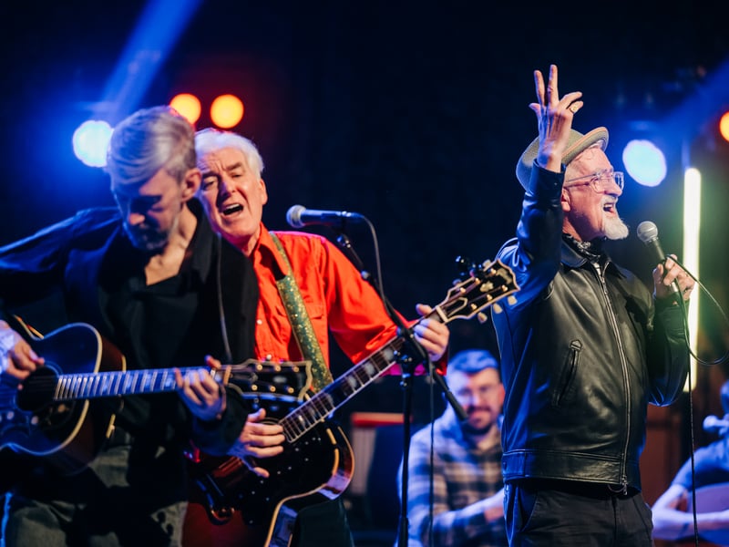 Scotland’s winter festival of music, Celtic Connections, is renowned for its celebration of Celtic music with global influences. Past performances have included The Chieftains, Mumford & Sons, and Sharon Shannon. This annual event brings together a unique mix of traditional and contemporary sounds in Glasgow.