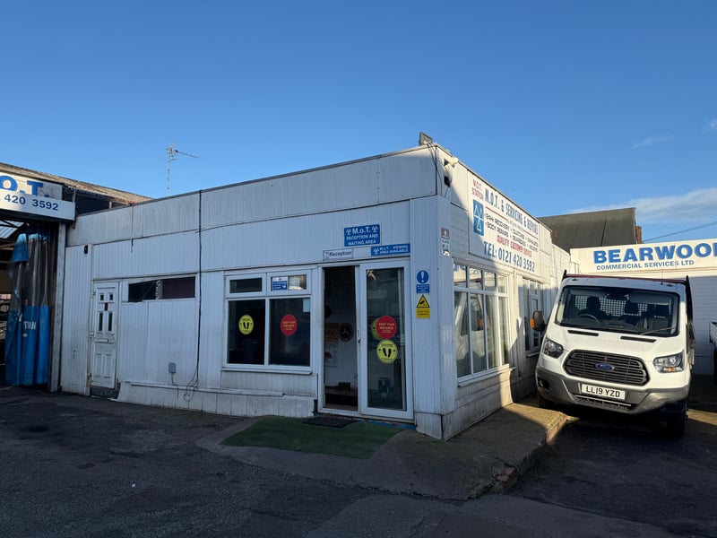 Smethwick repair garage and MOT Centre set to be sold at auction - photos