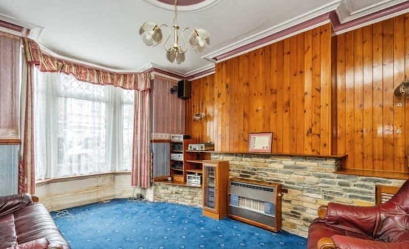 The listing says: "Internal accommodation is spacious and offers scope for further improvement with a lounge, seperate dining room, re-fitted kitchen, conservatory, downstairs shower room, 3 bedrooms and a re-fitted shower room." 