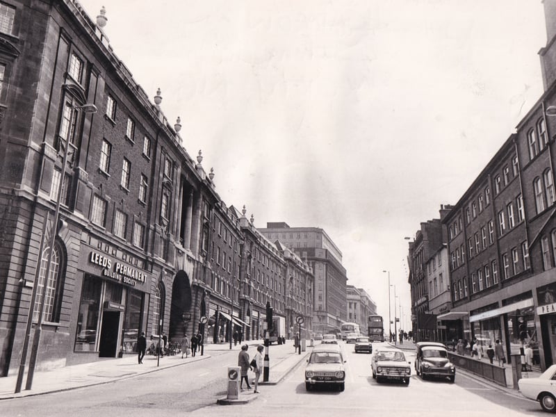 The Headrow in June 1971.