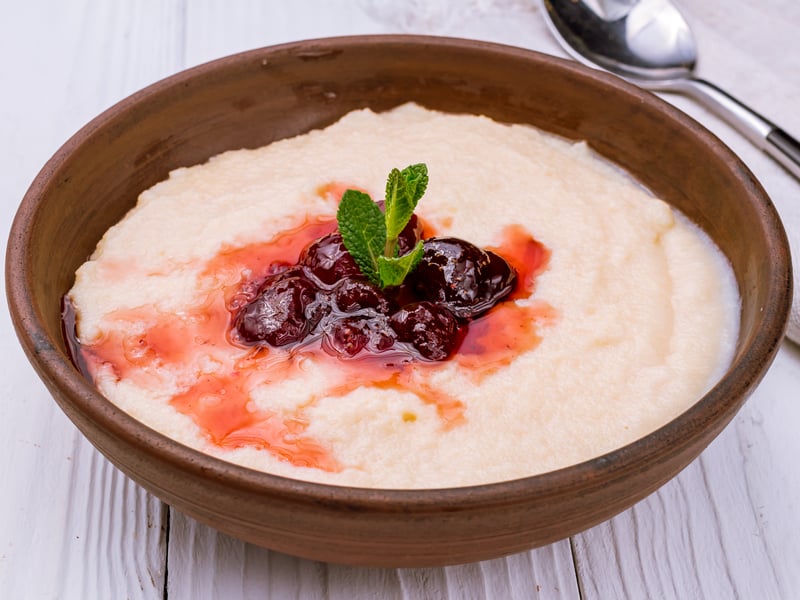 Semolina Pudding was a porridge-style dessert, which sometimes had a fruit puree mixed in. Most people hated it to be honest, and it is very rare that you hear of people consuming it in the current day.