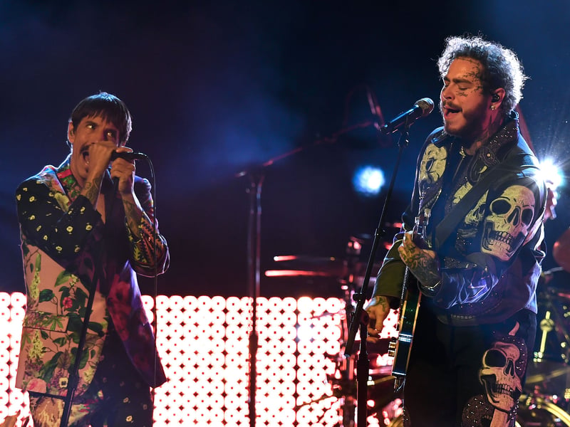 Rap and rock collide on the GRAMMYs stage, as the medley of Stay, Rockstar and Dark Necessities earned 15,215,145 views.