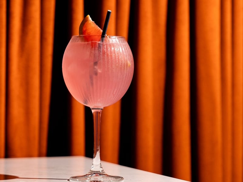 Blue Dog in Glasgow has a 4* rating from 442 reviews. A TripAdvisor reviewer said: “Lovely atmosphere and the live singer/pianist was brilliant! So many cocktails to choose from, will definitely be back soon.”