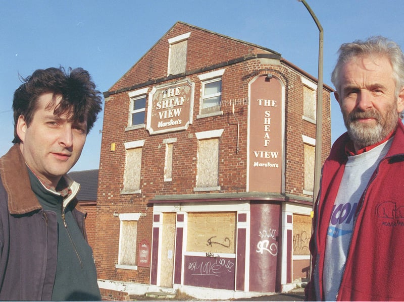James Birkett (left) and Julian Paul outside The Sheaf View pub, on Prospect Road, Heeley, in December 1999