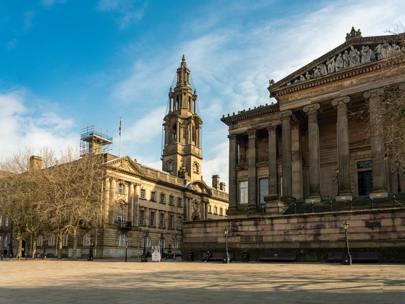 Preston ranks sixth, with a wage increase of 11%, from £14.17 to £15.74. Its rising status as a logistics hub and strategic location in Lancashire are likely driving this economic growth.
