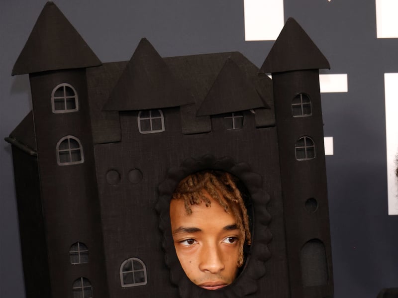 Jaden Smith decided to encase his head in a castle for reasons uknown. It looks like something a child would have made too, it's not even an impressive castle. It's black and boring. (Photo by Frazer Harrison/Getty Images)