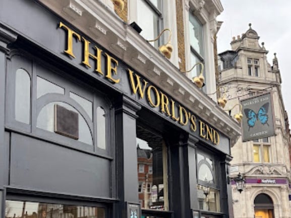 The World’s End has a 4.4* rating from 7,260 reviews.
