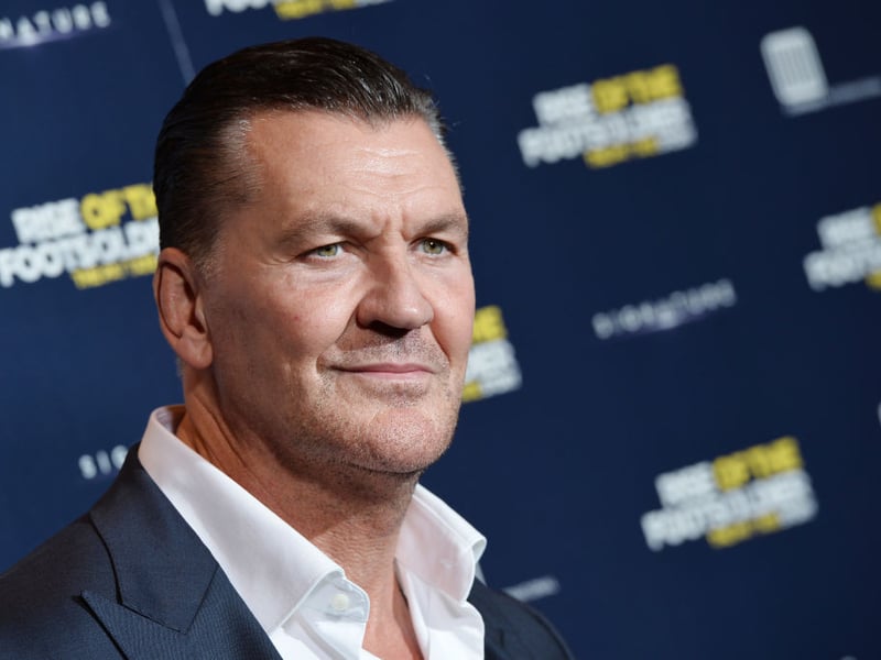 For £30 (plus booking fee) you can get a picture with, or an autograph from, 'Rise of the Footsoldier' (and 'Eastenders) star Craig Fairbrass.