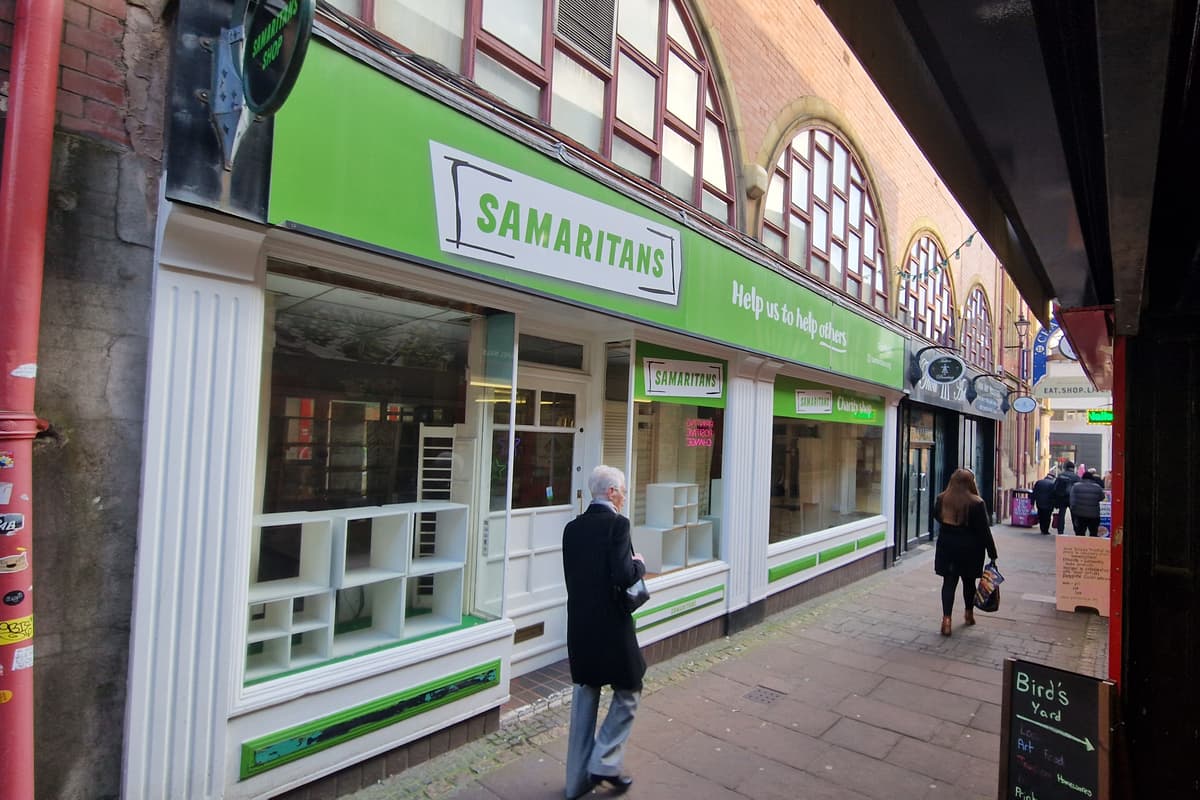 Sheffield shops: Samaritans' city centre charity shop closes after 35