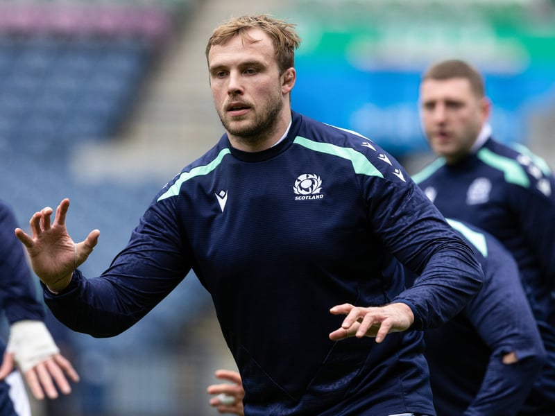 Tried to be a disruptive force in the lineout. Gregor Brown replaced him as part of a triple sub on 46 minutes. 5