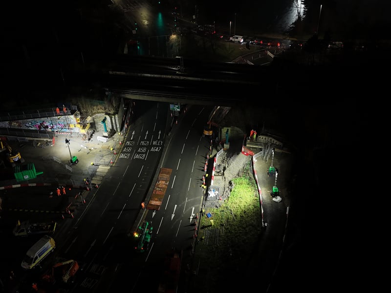 The new Wellington Road footbridge was successfully installed over the Armley Gyratory this weekend.