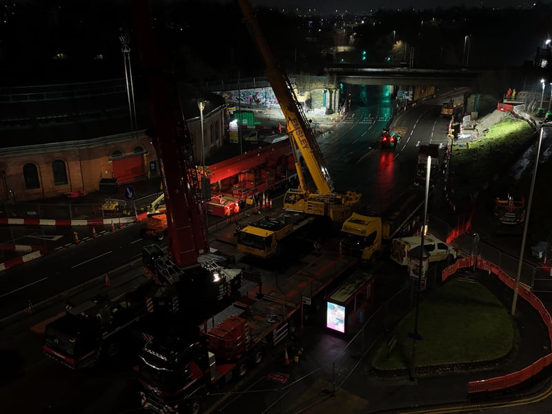 The new Wellington Road footbridge was successfully installed over the Armley Gyratory this weekend.