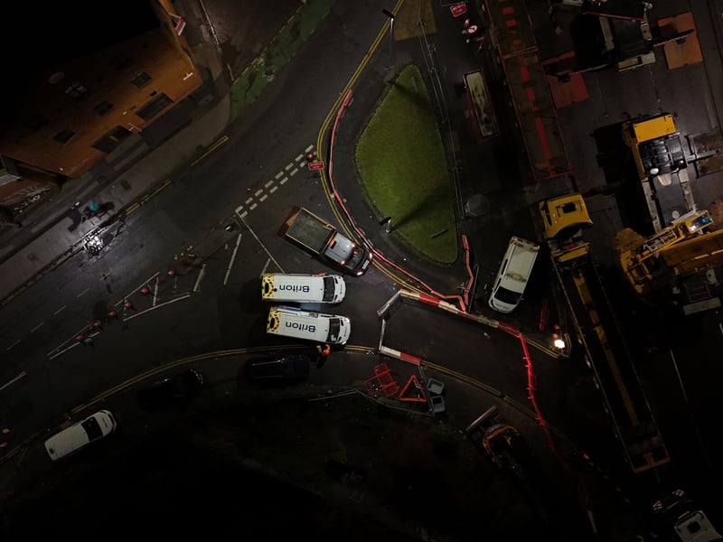 The new Wellington Road footbridge was successfully installed over the Armley Gyratory this weekend.