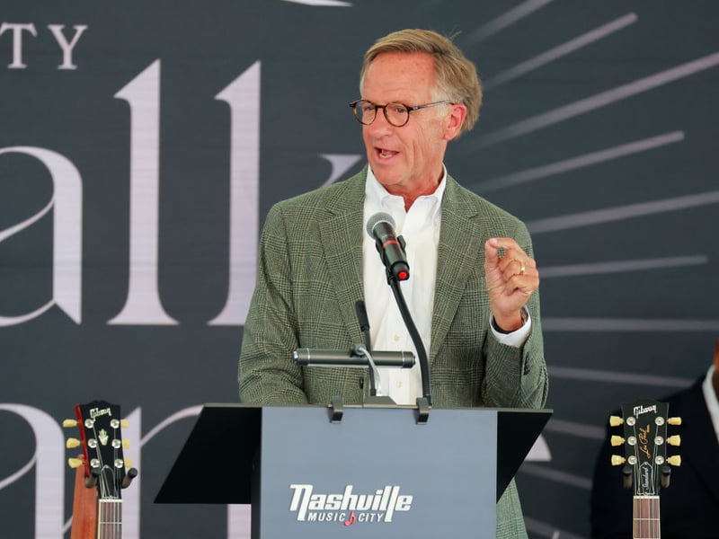 Former Mayor of Knoxville and Governor of Tennessee, Bill Haslam is the co-owner of America's largest chain of convenience stores and petrol stations. He's also the co-owner of the minor league baseball team the Tennessee Smokies. He has an estimated fortune of $2.1 billion.