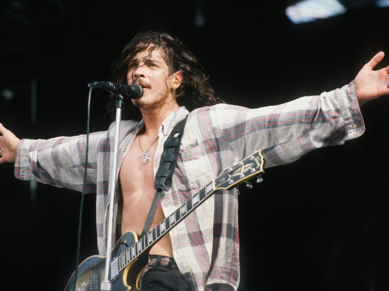 As grunge pioneers, Soundgarden’s powerful guitar riffs and deep vocals on songs like Black Hole Sun and Jesus Christ Pose cemented their place in rock history.