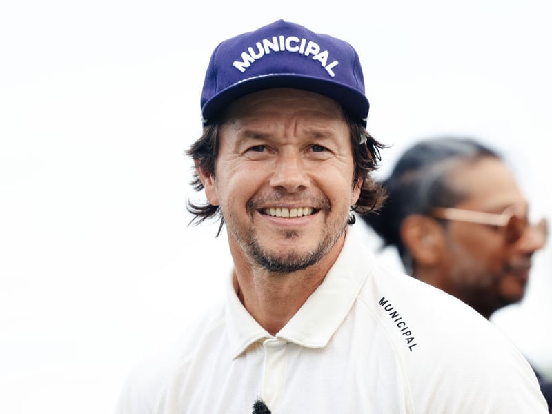 First making a splash in the 1990s music industry under his rap name Marky Mark, Mark Wahlberg has become one of the most powerful people in Hollywood, with around $400 million to show for it. His biggest blockbuster hits include Planet of the Apes, Three Kings, The Departed, and Boogie Nights.