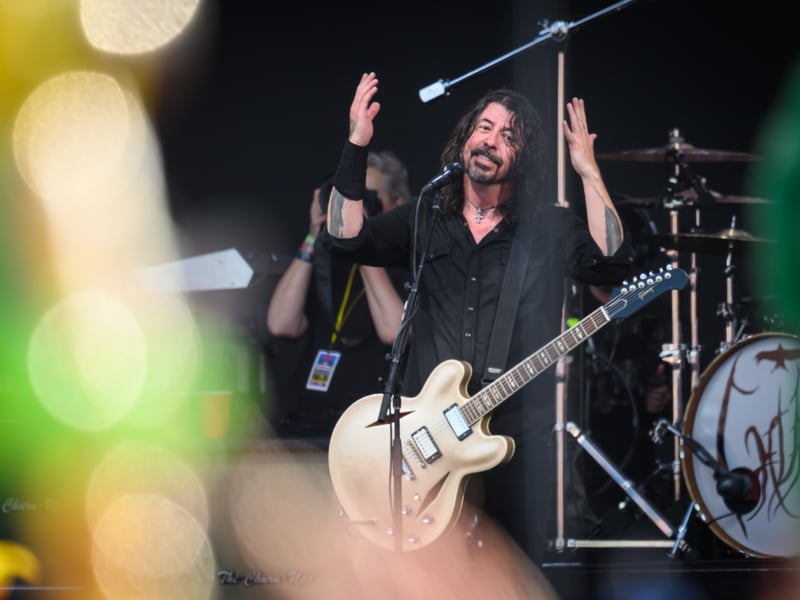 Foo Fighters, having had to cancel their headline set due to Dave Grohl’s leg injury earlier that year, made an unexpected return to the stage under the alias "The Churn Ups." This secret performance at Glastonbury became one of the festival's most iconic moments.