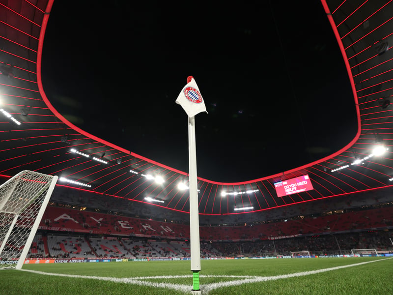 Average attendance: 75,000