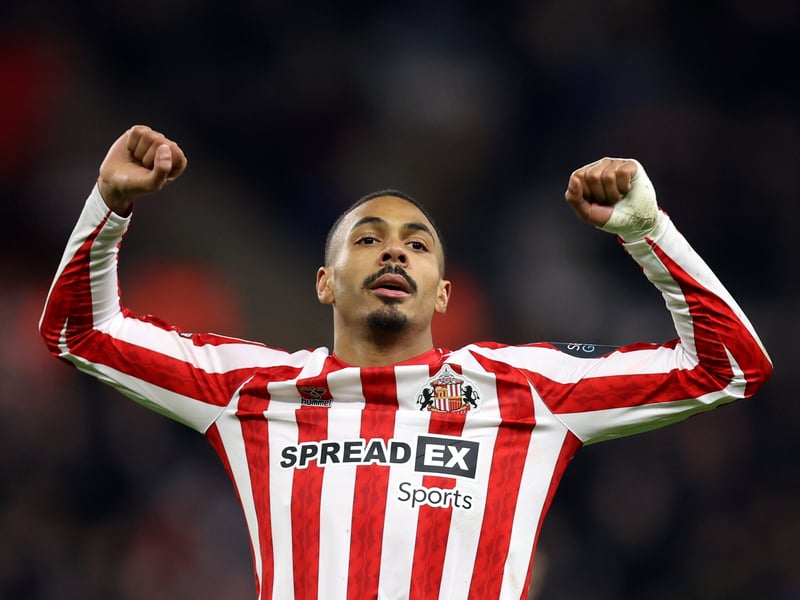Didn’t have much sight of goal but missed a huge chance in the second half when he fired wide of the near post. Didn’t trouble the Hull defence with his pace at all on a rare off day. 5

