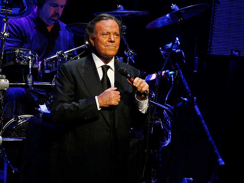 In what may be a surprise to some, Spain's Julio Iglesias is the welathiest male pop singer of all time. He's sold more than 300 million albums over the years, which explains his earnings of around $600 million.