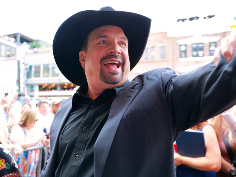 Another member of the $400 million club - and the second of only five men on this list - is country star Garth Brooks.