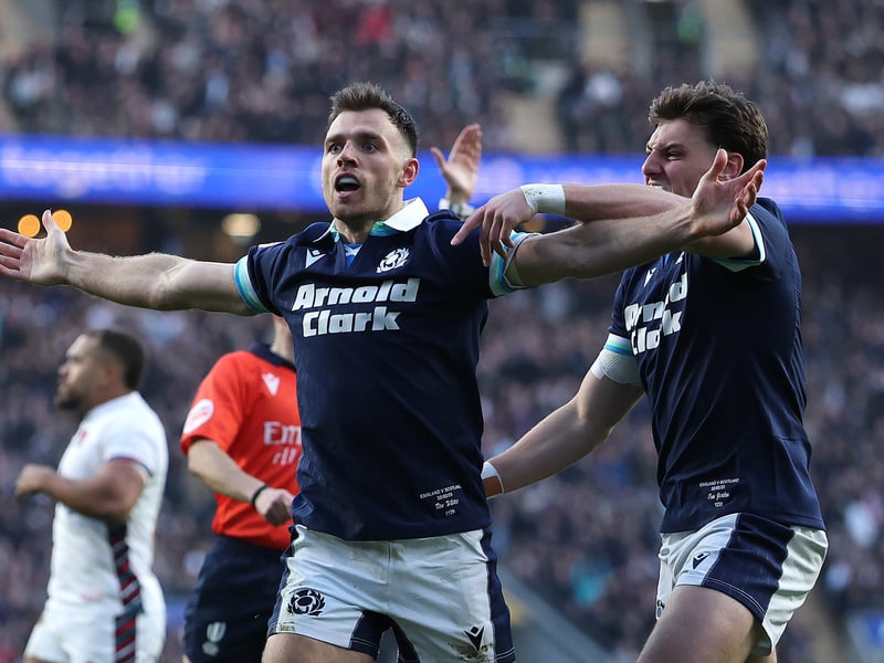 Scored Scotland's opening try, his third against England, and was always a threat. Replaced by Jamie Dobie. 7