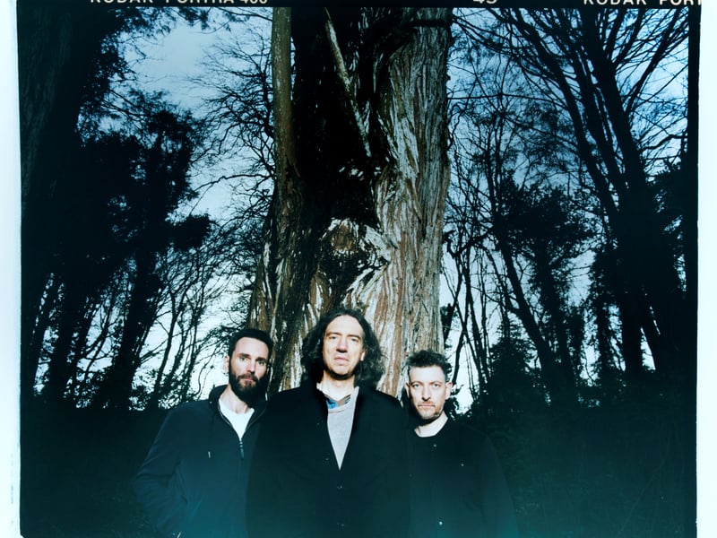 Be swept away by epic anthems and heartfelt indie rock, as Snow Patrol delivers a powerful and emotional live show.