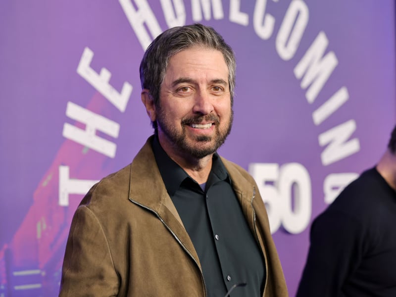 Standup comedian Ray Romano has made the majority of his approximately $200 million fortune by starring as Raymond Barone on sitcom Everybody Loves Raymond. He's also known for being the voice of Manny the Mammoth in the Ice Age film franchaise.