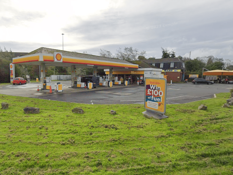 At Shell, on Askew Road, unleaded cost 151.9p per litre and diesel cost 176.9p per litre on the afternoon of Friday, March 20.