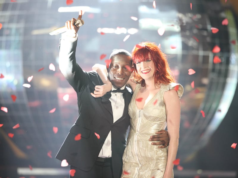 Florence & The Machine and Dizzee Rascal were just the next acts to join the BRITs legacy of bringing two random artists together. The duo performed a version of Florence's hit song 'You've Got The Love' titled 'You Got The Dirtee Love'. The unlikely pairing was such as hit with viewers that the duo released the song after the ceremony, with the single going to number 2 in the charts.