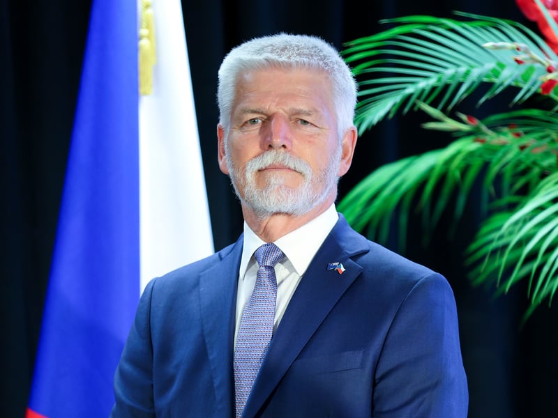 Czechia President Petr Pavel wrote: "We stand with Ukraine and on the side of the free world!"