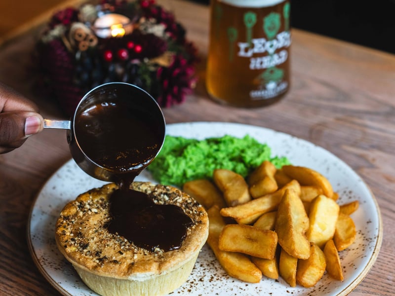 Lime Street Central is a modern pub located in central Liverpool. For its delicious steak and ale pie, it used award-winning slow-cooked steak.