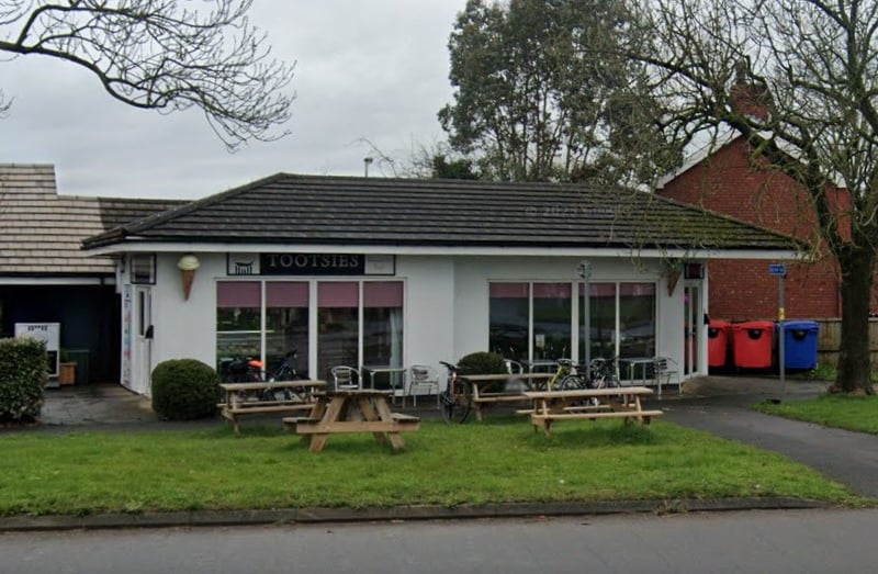 Bridge Court, Liverpool Road, Preston, PR4 5BF | 4.6 out of 5 (583 Google reviews) | "Fabulous ice cream and pancakes."